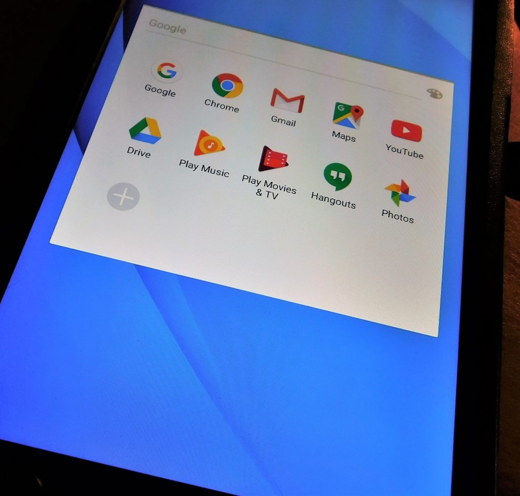 social-media-viewing-social-media-icons-on-the-blue-screen-of-a-personal-tablet_t20_BEy28j-1024×977